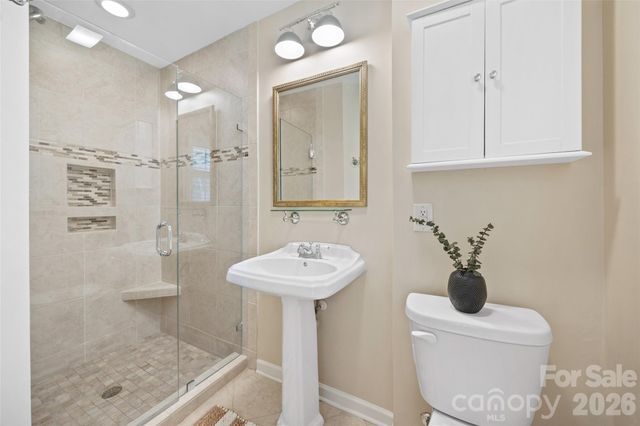 3826 Severn Avenue, Charlotte, NC 28210