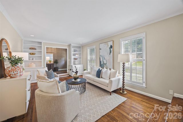 3826 Severn Avenue, Charlotte, NC 28210