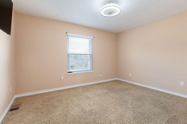 185 Old Meadow Lane, Branson, MO 65616