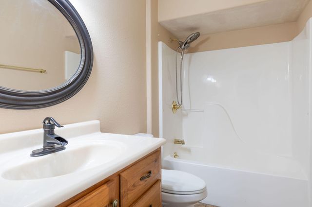 185 Old Meadow Lane, Branson, MO 65616