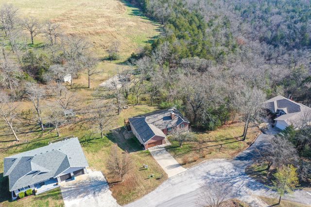 185 Old Meadow Lane, Branson, MO 65616