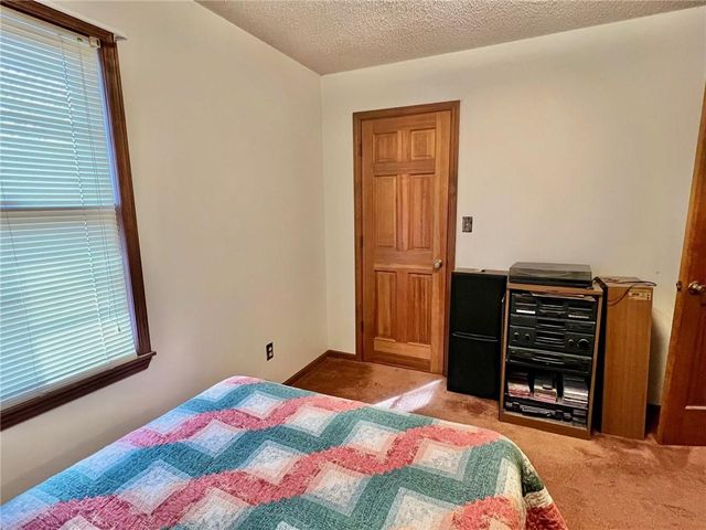 75 NW 1501 Road, Holden, MO 64040