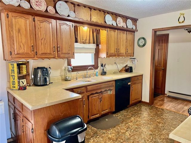 75 NW 1501 Road, Holden, MO 64040