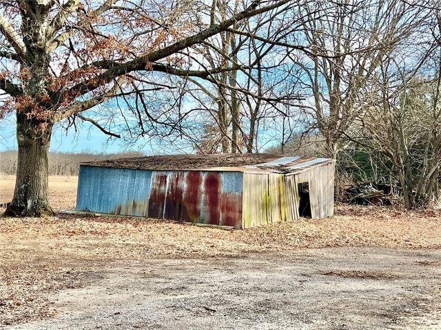 75 NW 1501 Road, Holden, MO 64040