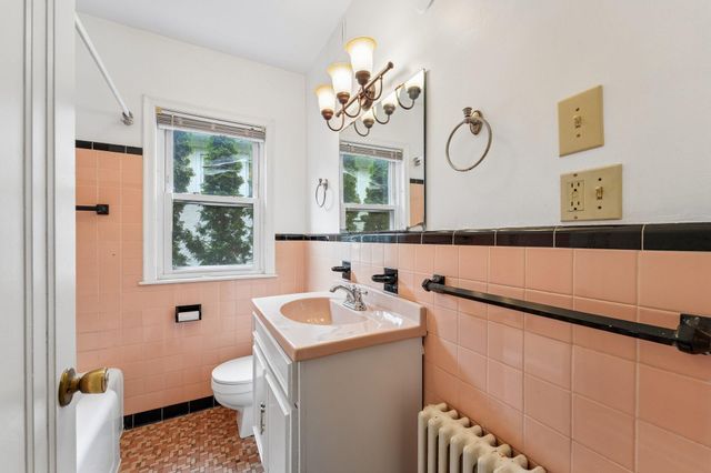 3412 Humboldt Avenue S, Minneapolis, MN 55408