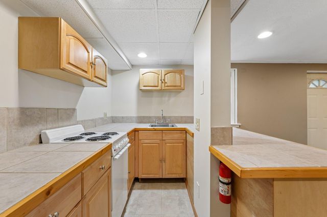 3412 Humboldt Avenue S, Minneapolis, MN 55408