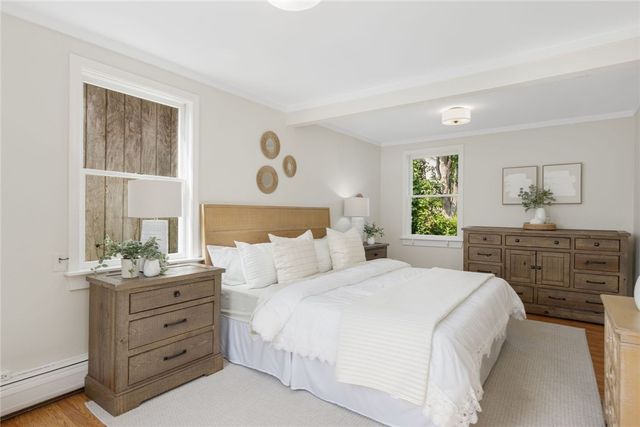 75 Tilden Avenue, Newport, RI 02840