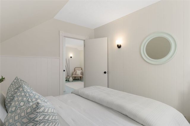 75 Tilden Avenue, Newport, RI 02840