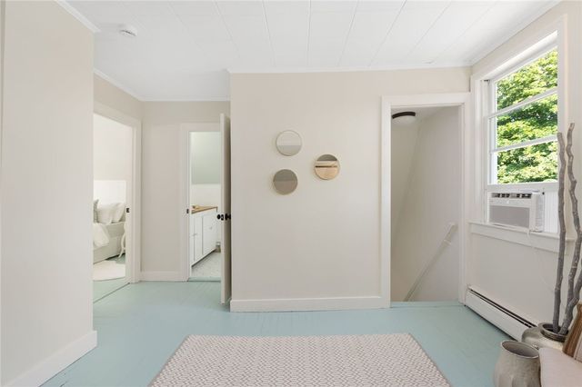 75 Tilden Avenue, Newport, RI 02840