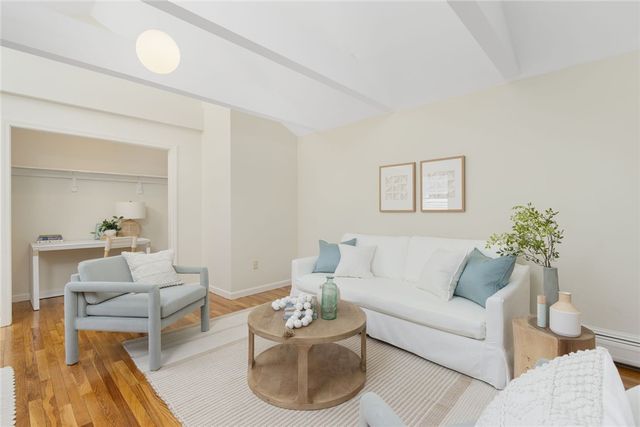 75 Tilden Avenue, Newport, RI 02840