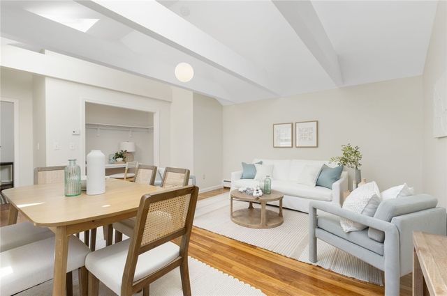 75 Tilden Avenue, Newport, RI 02840