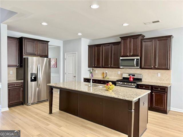 1243 Wesleyan Place, Braselton, GA 30517