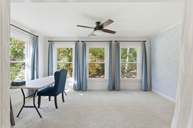 9404 Smithson Ln, Brentwood, TN 37027