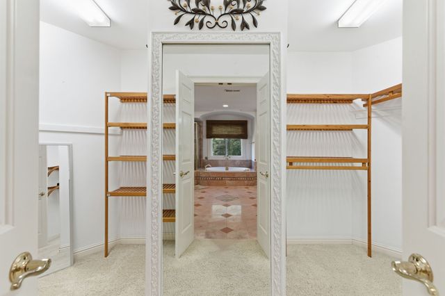 9404 Smithson Ln, Brentwood, TN 37027