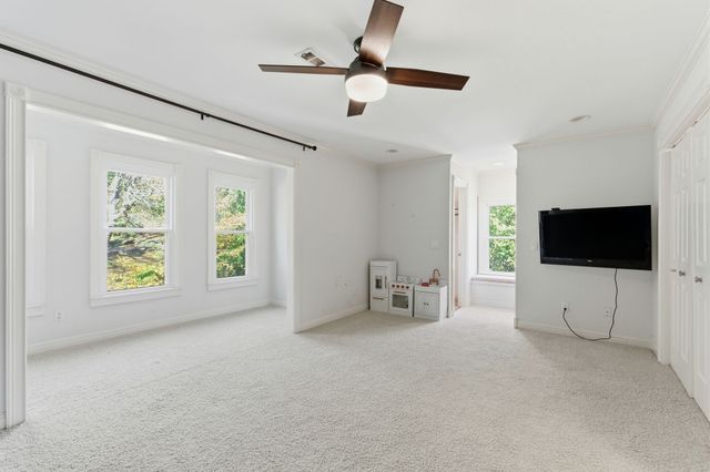 9404 Smithson Ln, Brentwood, TN 37027