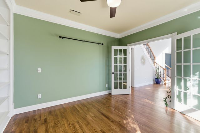 9404 Smithson Ln, Brentwood, TN 37027