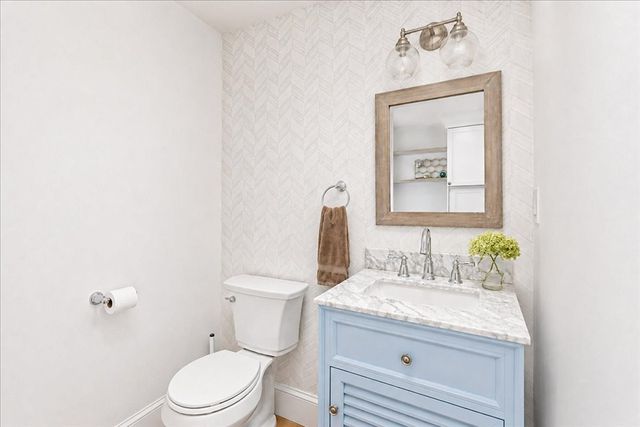 4 Commodore Ter, Boston, MA 02136