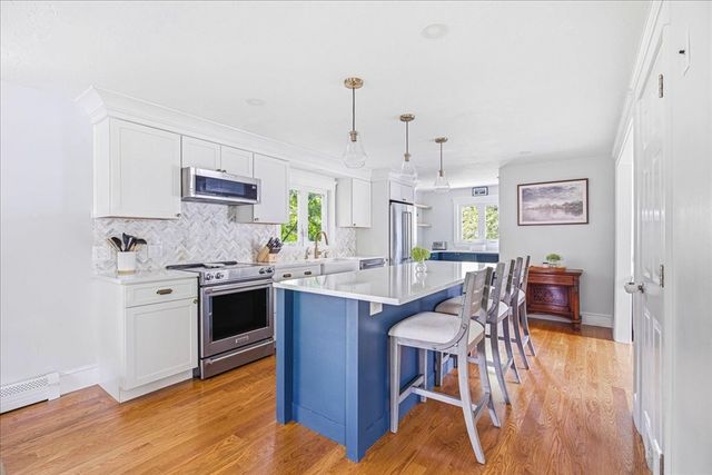 4 Commodore Ter, Boston, MA 02136
