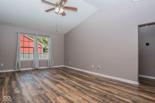 9105 Robey Meadows Lane, Indianapolis, IN 46234