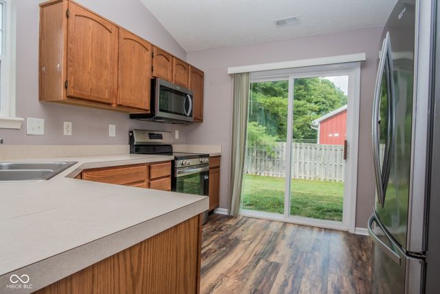 9105 Robey Meadows Lane, Indianapolis, IN 46234