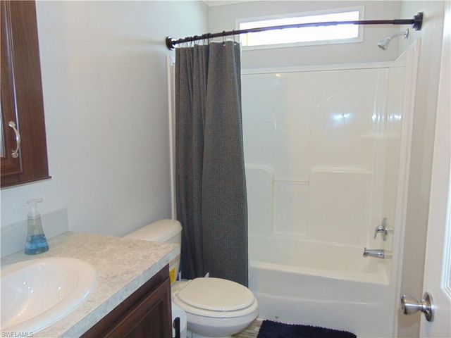 1445 N Bridge ST, Labelle, FL 33935