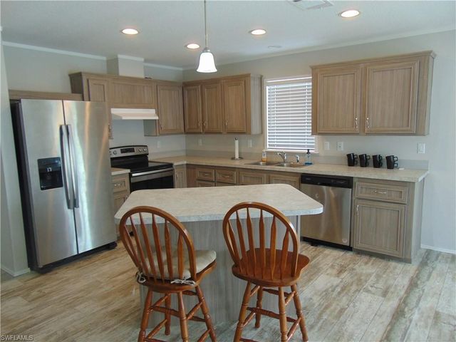 1445 N Bridge ST, Labelle, FL 33935