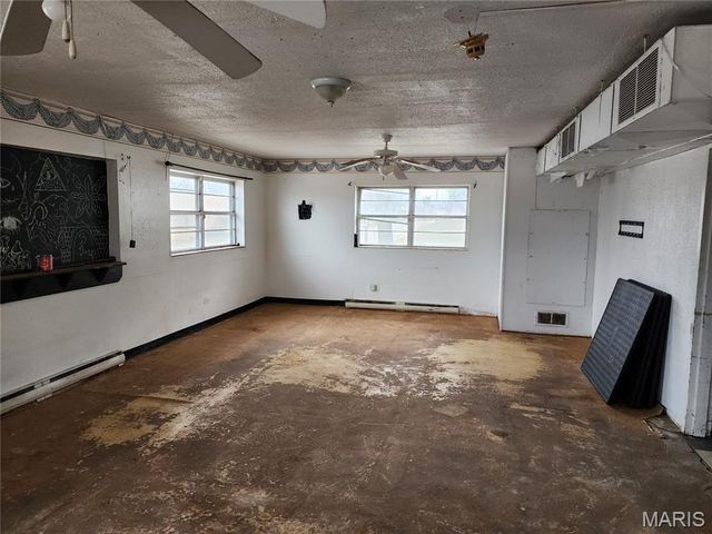 700 S Main Street, Fredericktown, MO 63645