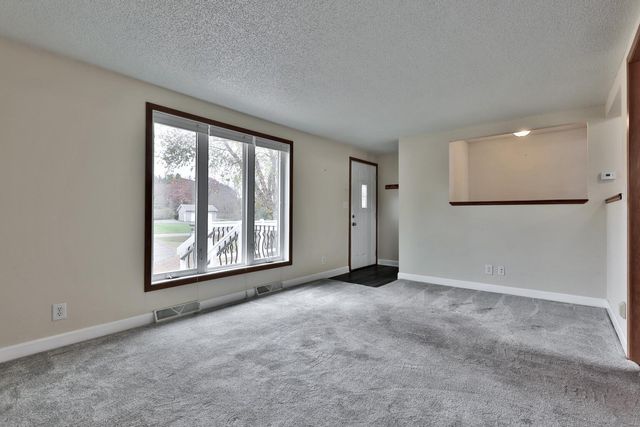 5918 373rd Street, North Branch, MN 55056