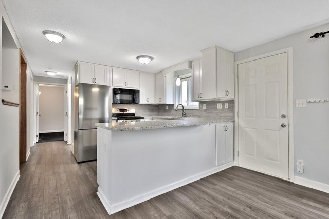 5918 373rd Street, North Branch, MN 55056