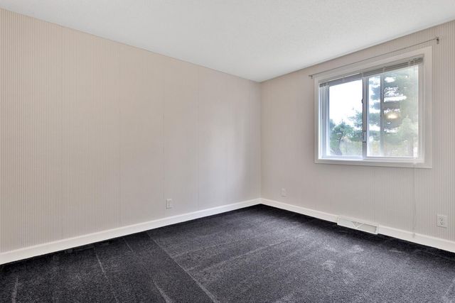 5918 373rd Street, North Branch, MN 55056