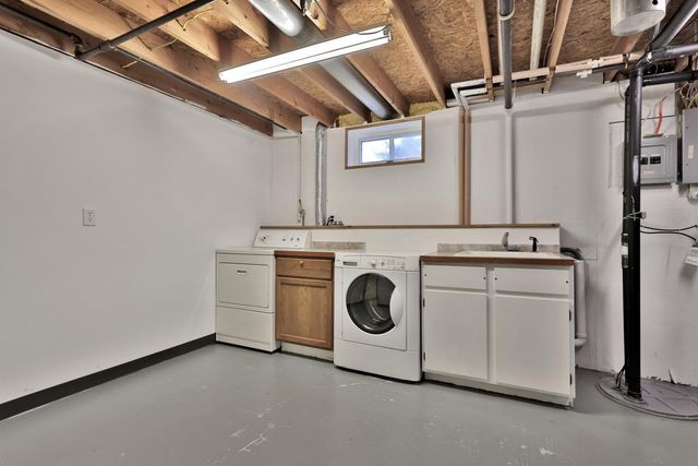 5918 373rd Street, North Branch, MN 55056