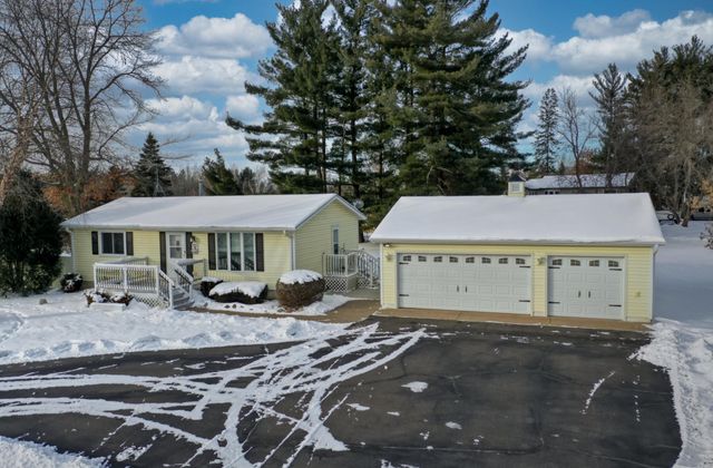 5918 373rd Street, North Branch, MN 55056