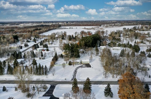 5918 373rd Street, North Branch, MN 55056