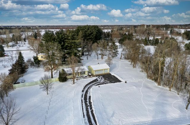 5918 373rd Street, North Branch, MN 55056