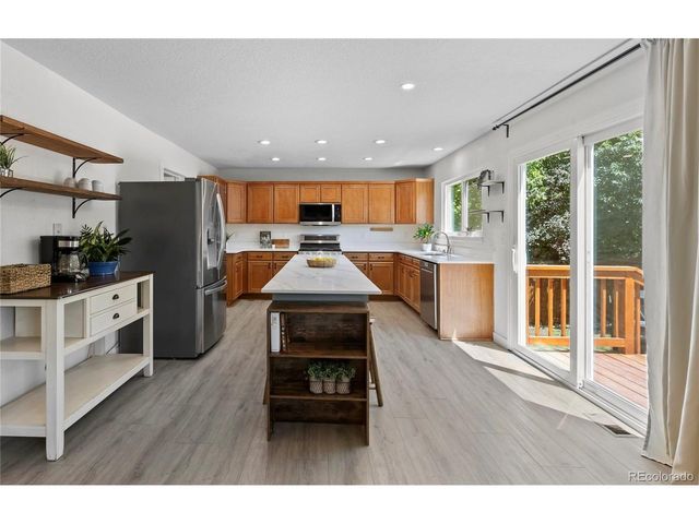 3050 Springbriar Dr, Castle Rock, CO 80109