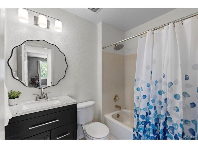 3050 Springbriar Dr, Castle Rock, CO 80109