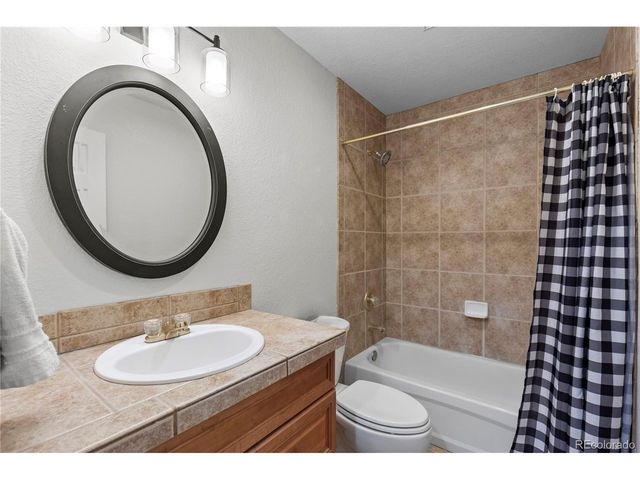 3050 Springbriar Dr, Castle Rock, CO 80109