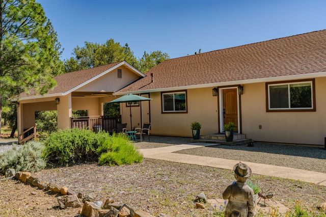 18299 W Clinton Road, Jackson, CA 95642