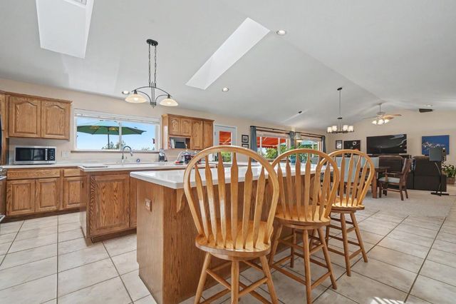 18299 W Clinton Road, Jackson, CA 95642