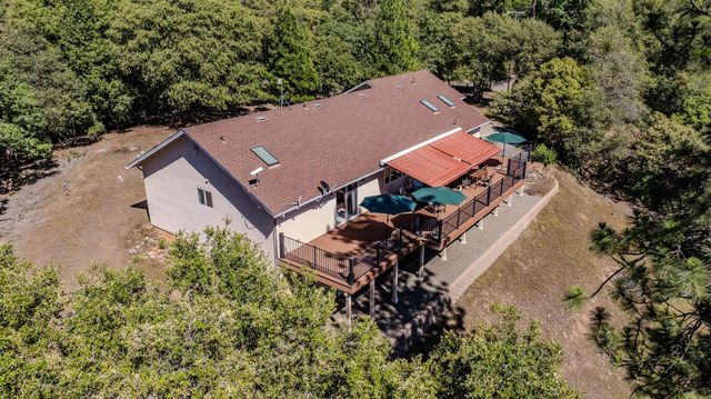 18299 W Clinton Road, Jackson, CA 95642