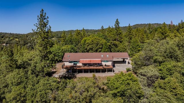 18299 W Clinton Road, Jackson, CA 95642