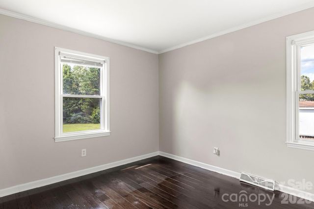 904 Long Street, Oakboro, NC 28129