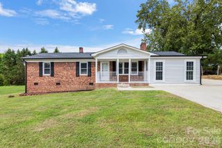 904 Long Street, Oakboro, NC 28129
