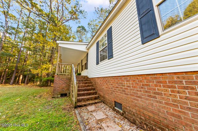 139 Sunset Avenue, Merritt, NC 28556