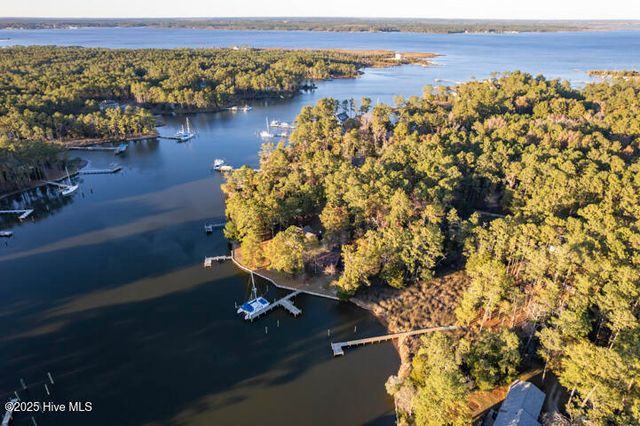 139 Sunset Avenue, Merritt, NC 28556