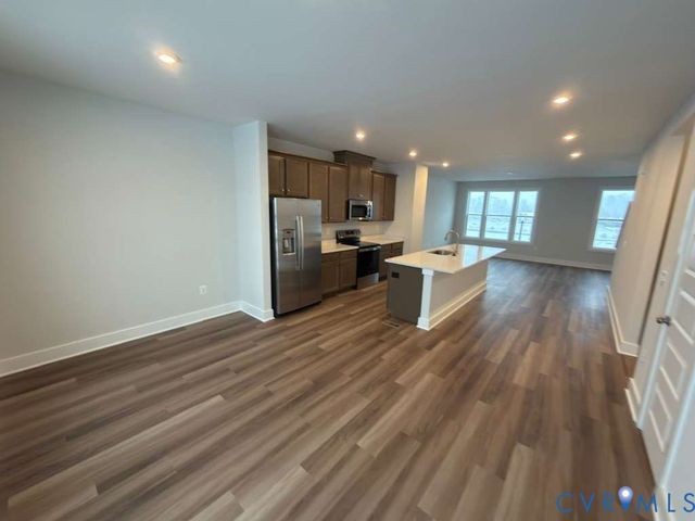 9935 Golden Trout Ln, Glen Allen, VA 23060