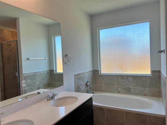 115 Canley LOOP, Hutto, TX 78634