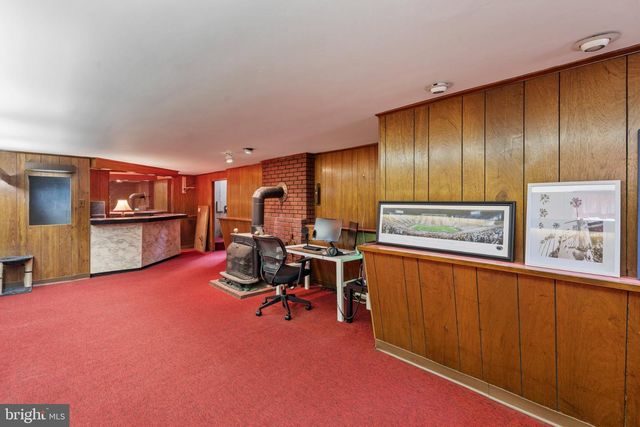 525 W RED BANK AVE, West Deptford, NJ 08096