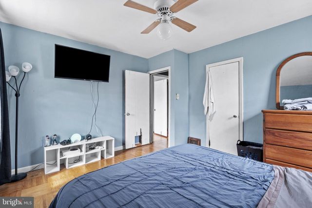 525 W RED BANK AVE, West Deptford, NJ 08096