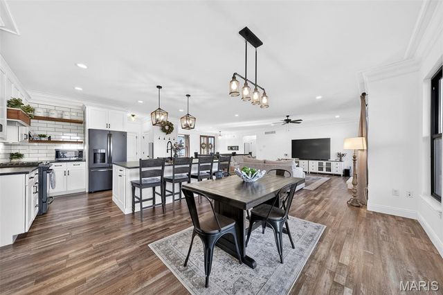 519 Stonewolf Creek Drive, Wentzville, MO 63385